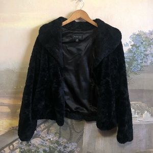 🌺2/$30🌺Faux fur jacket
